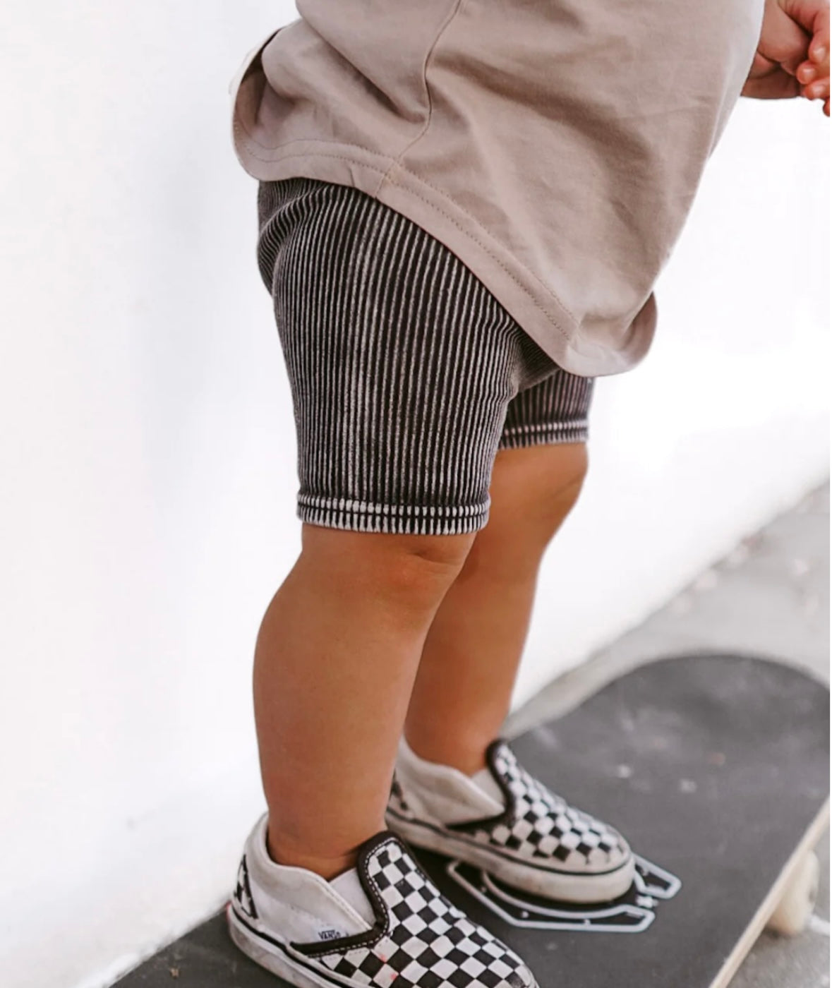 Acid Wash Biker Shorts | Charcoal
