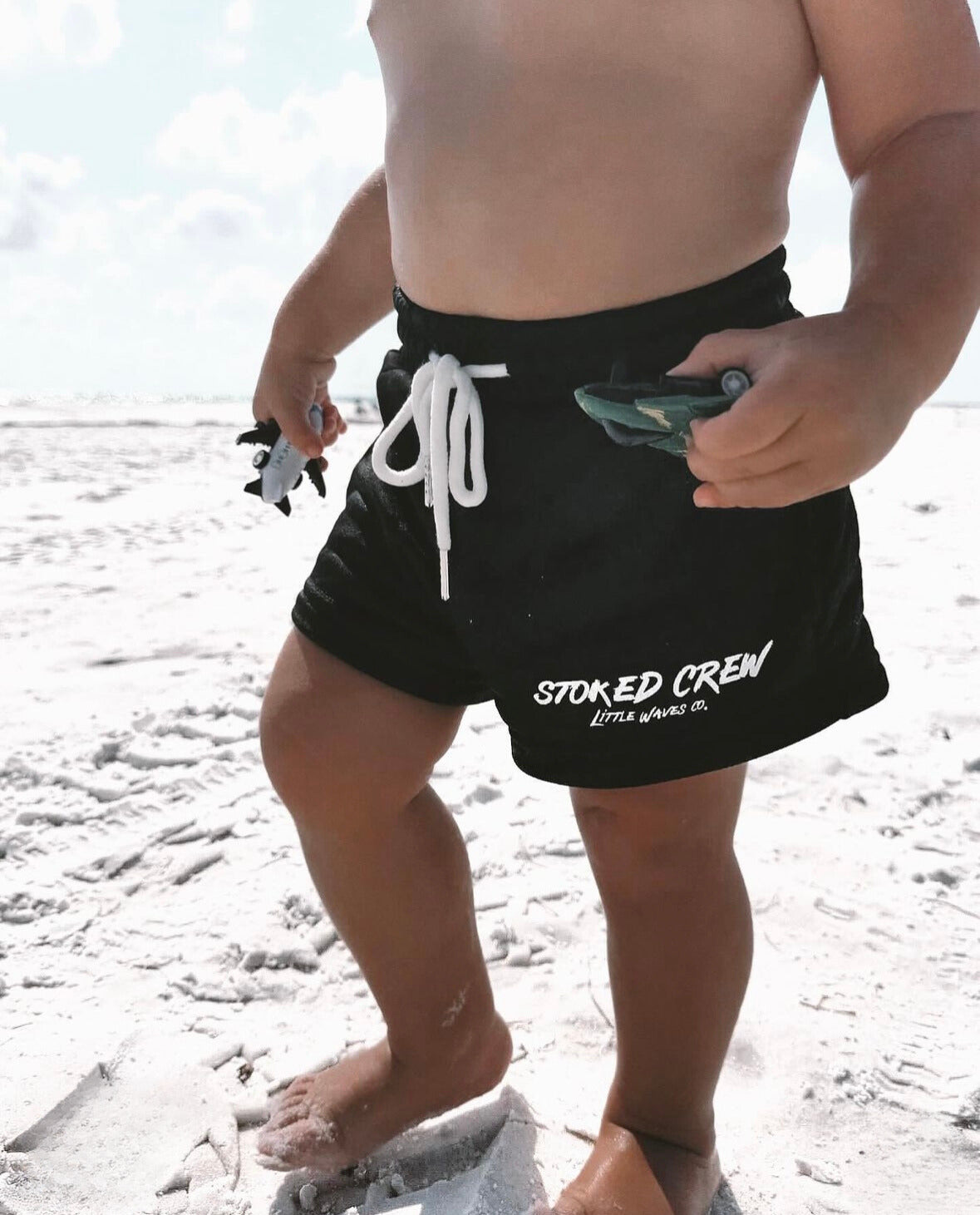 Stoked Crew Shorties | Black