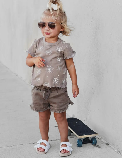 LB Floral Ribbed Lettuce Trim Tee | Mushroom