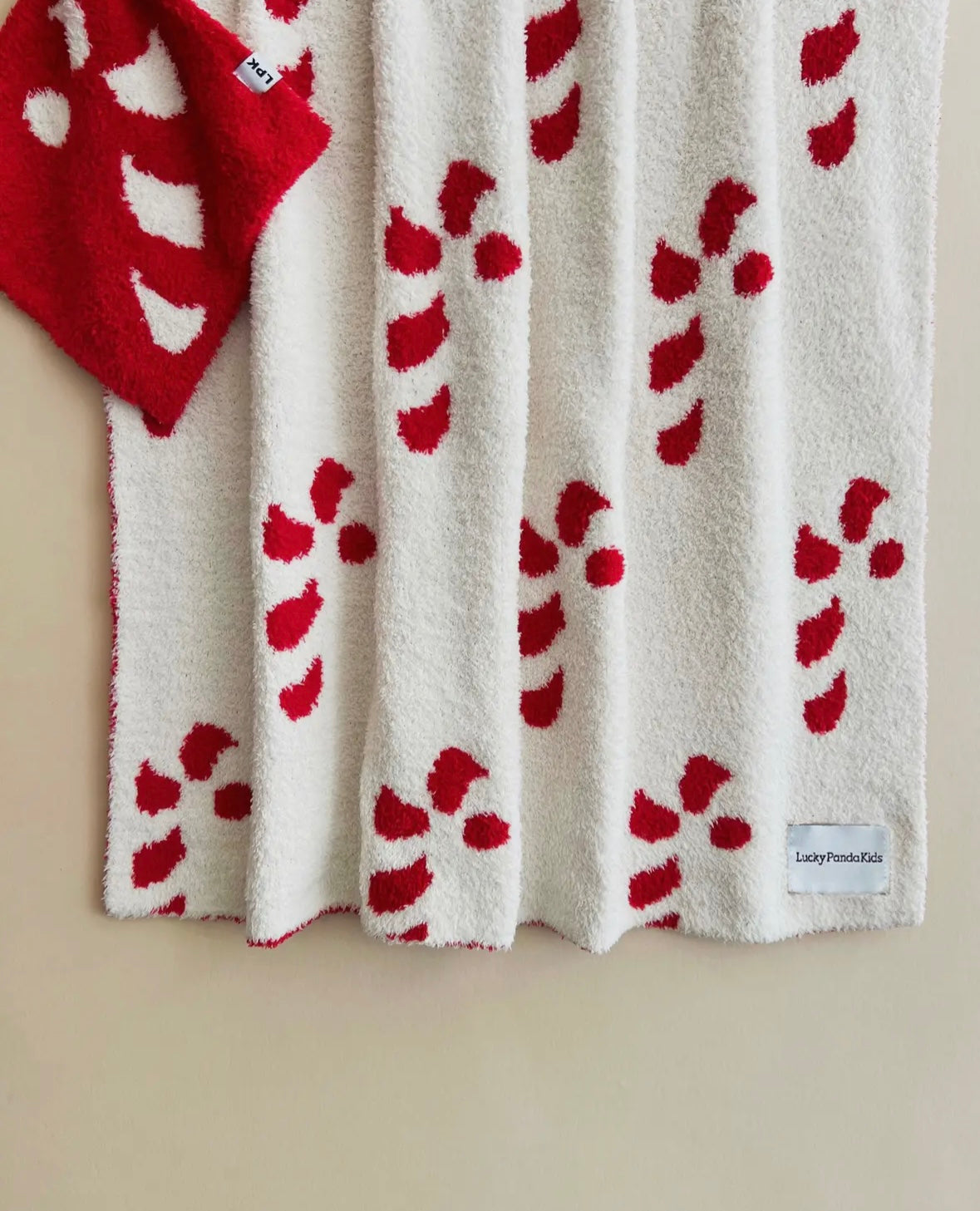 Fuzzy Blanket | Candy Cane