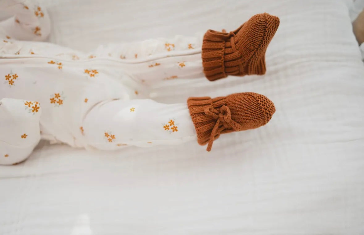 Organic Knit Booties | Caramel