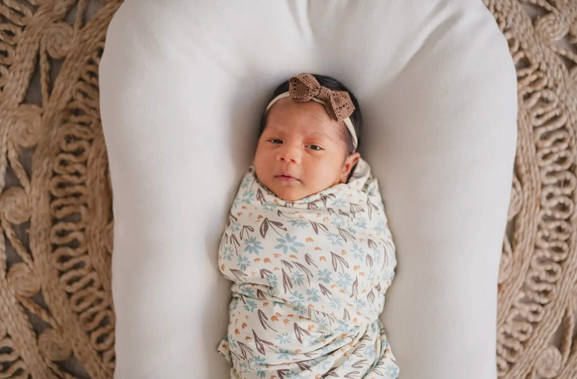 Bamboo Stretch Swaddle | La La Floral